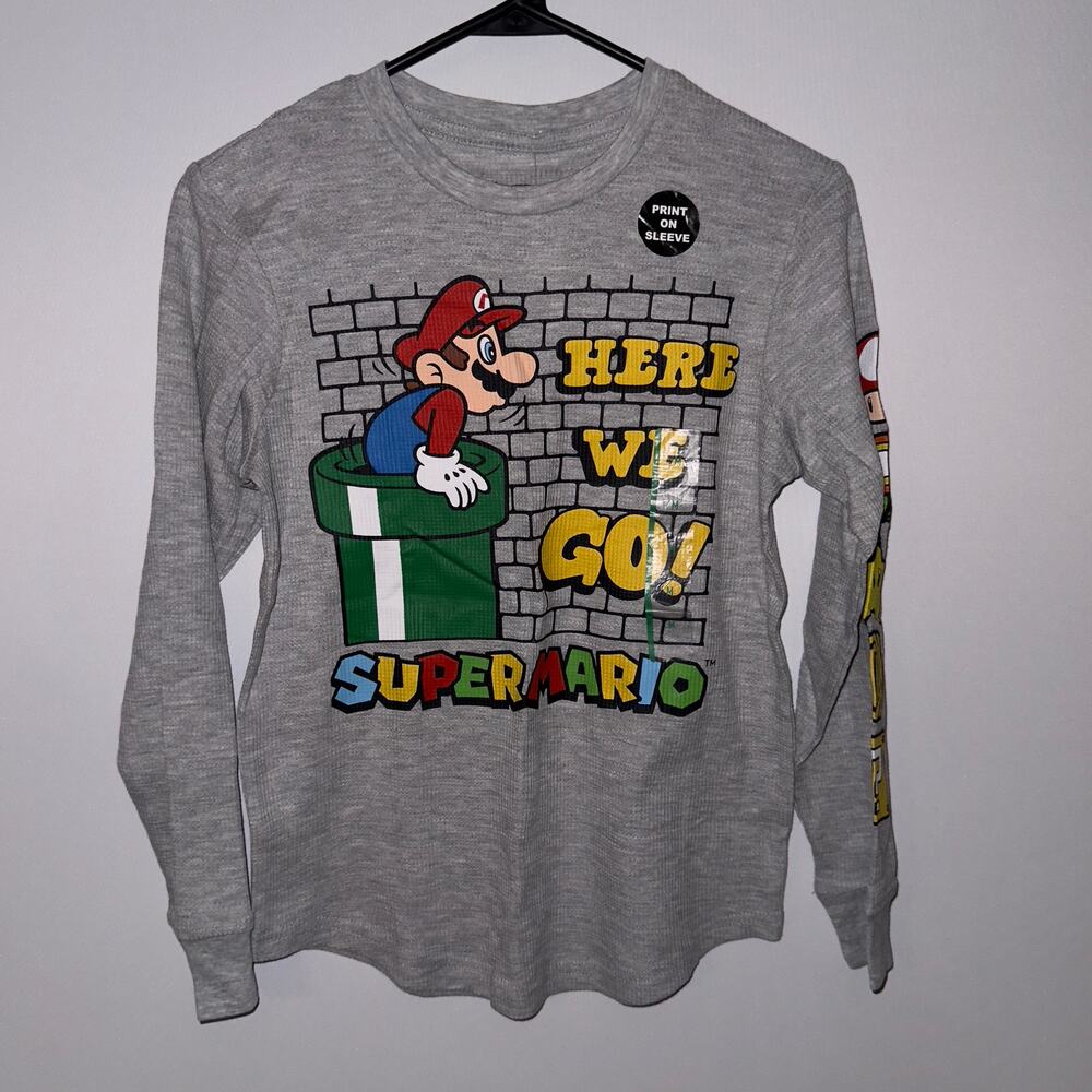 Hybrid apparel Super Mario Gray Graphic Long Sleeve Shirt boys Size Medium